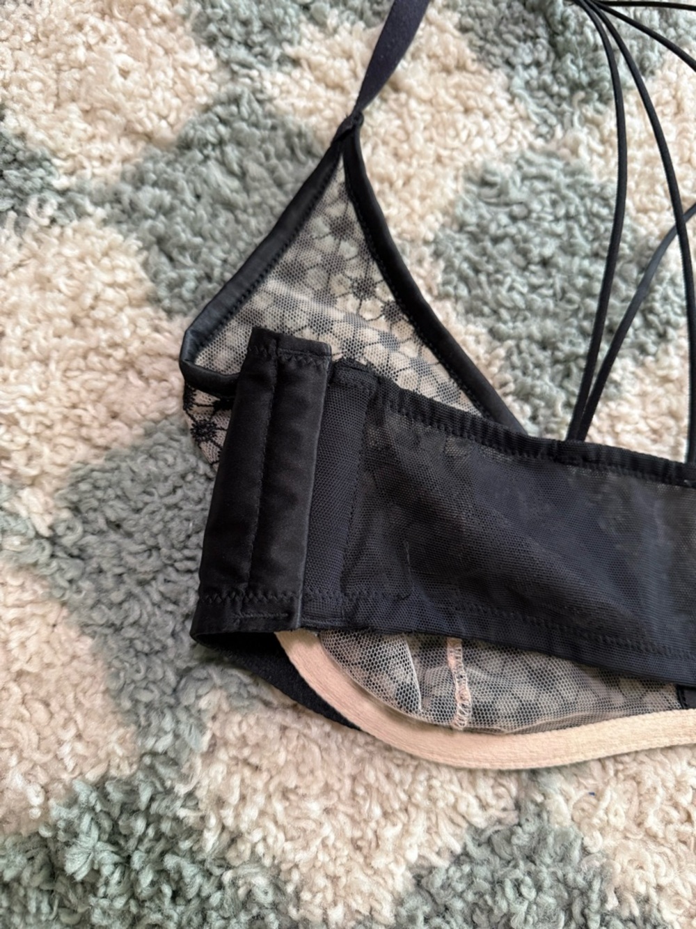 VICTORIA'S SECRET Starburst Unlined Plunge Bra Semi Sheer Black Mesh Size 36D - Picture 8 of 11